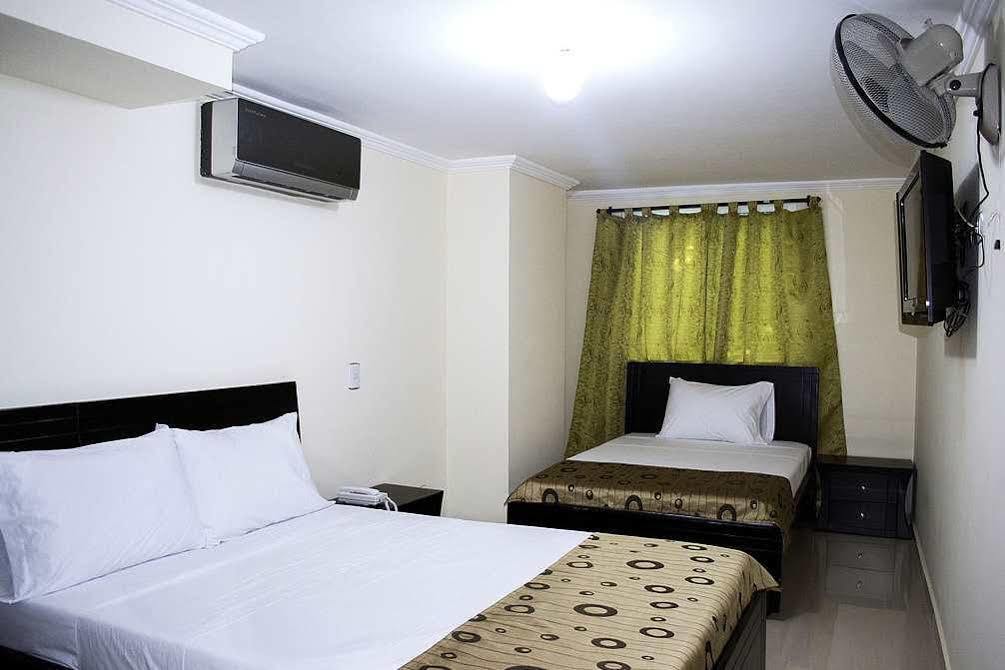 Hotel Verony San Joaquin Medellin Bagian luar foto